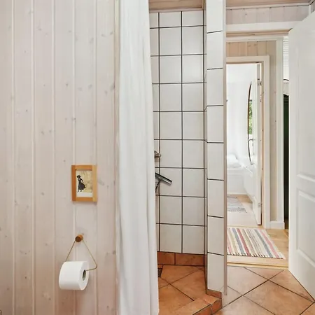 Nette - 100m From The Sea By Interhome Tjørneholm