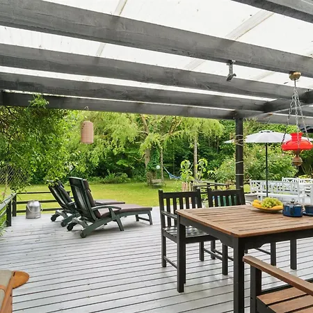 Nette - 100m From The Sea By Interhome Tjørneholm